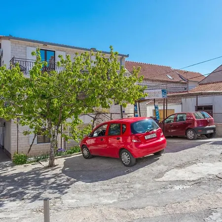 With A Parking Space - 20874 * Trogir