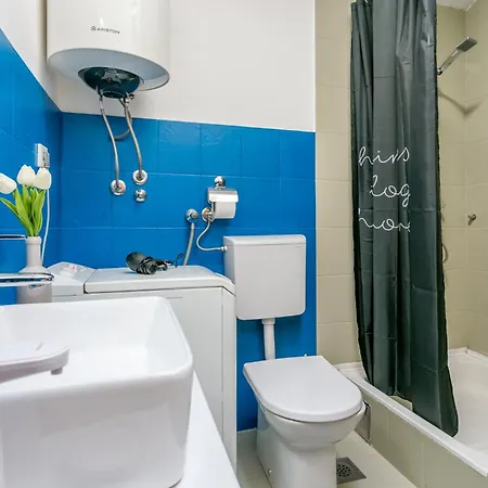 Apartment With A Parking Space - 20874 Trogir